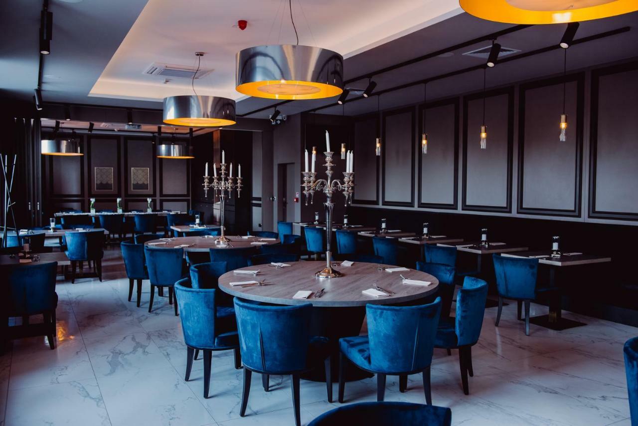 Hotel Evva Tarnobrzeg Dış mekan fotoğraf