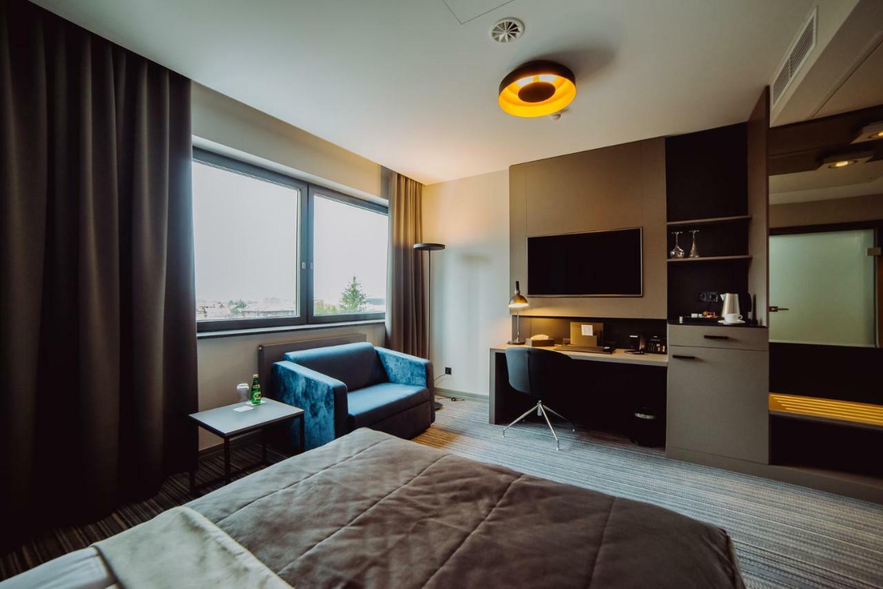 Hotel Evva Tarnobrzeg Dış mekan fotoğraf
