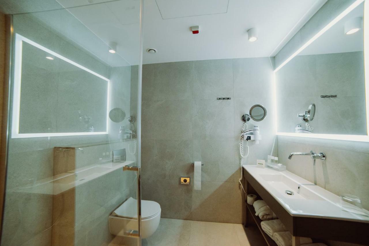 Hotel Evva Tarnobrzeg Dış mekan fotoğraf
