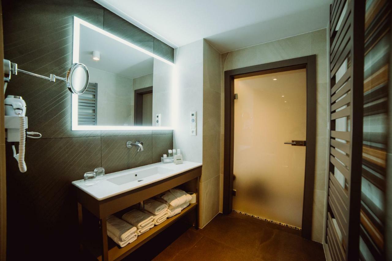 Hotel Evva Tarnobrzeg Dış mekan fotoğraf